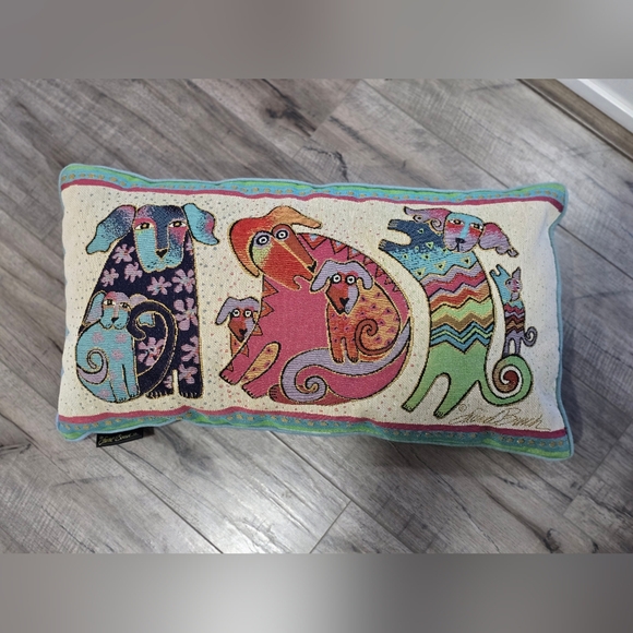 Laurel Burch Other - Laurel Burch Accent Pillow